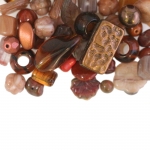 Mix of red and brown glass beads with various shapes, 5-20mm, 50/100g pack