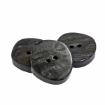 Ruumilise teokarbi efektiga plastnööbid ø24 x 21 x 4 mm (nööbi mõõt: 38L), 2 auku