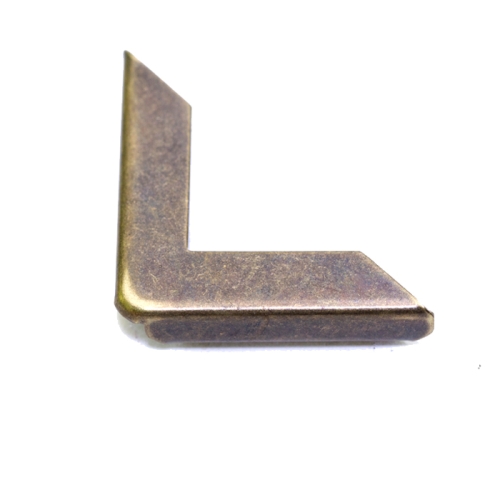 Nurkmised metalldetailid Art.009, mõõdud 31x7mm