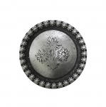 Antiikse mustriga, metallist, kannaga nööp 30mm, 48L