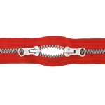 Keskelt avaanevad nn kotilukud