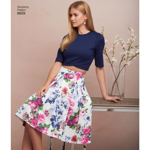 Naiste seelikud ja trikoo-topid, Simplicity Pattern #8609 