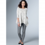 Выкройка: Misses` Loose knit Tunics with Shaped Sides and Pockets, Butterick B6492 