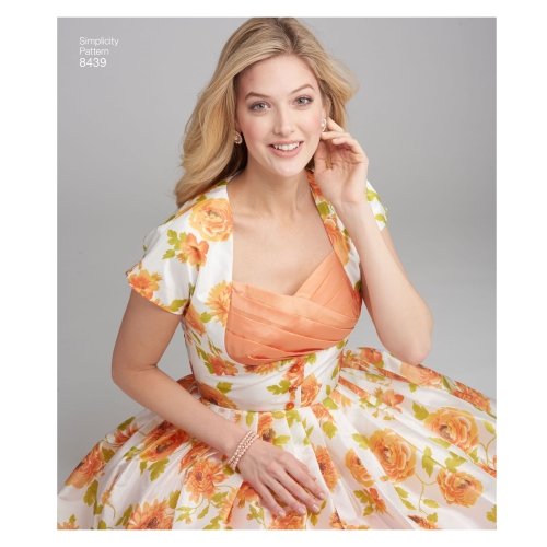 Kleit pihavariatsioonidega, Simplicity Pattern # 8439 