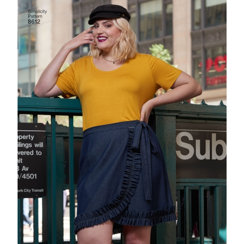 Naiste lihtsad hõlmikseelikud, autor Ashley Nell Tiption, Simplicity Pattern # 8612 
