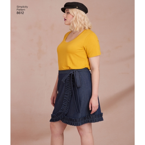 Naiste lihtsad hõlmikseelikud, autor Ashley Nell Tiption, Simplicity Pattern # 8612 