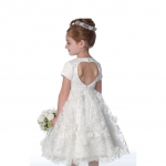 Выкройка: Children`s, sizes: Girls` Dresses with Optional Heart Cutout, Butterick B6445 