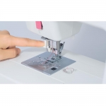 Sewing machine Juki HZL-353Z Needle threader