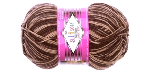 Polüamiidisisaldusega villane sokilõng