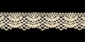 Puuvillane äärepits 1503-58 laiusega 3,7cm, Värv Kreemjasvalge