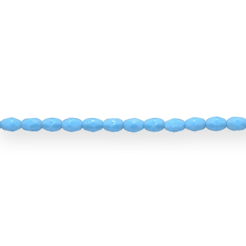 Ovaalne tahuline, pikuti läbistatud auguga 6x4mm klaashelmes 