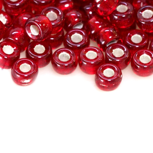 Torujas klaashelmes, 2mm- auguga; 6x4mm 