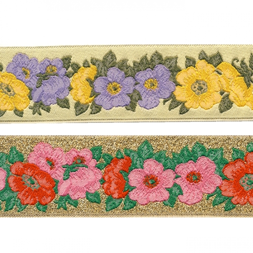 Lillemustriga pael, Half cotton lace 4,7 cm #625