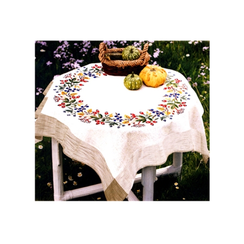 Kibuvitsamarjadega tikkimiskomplekt-laudlina seeriast Greta, Duftin Art. 11-777, 90cm x 90cm