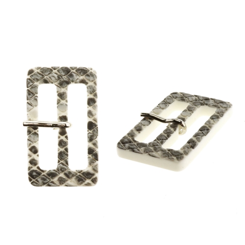 Plastpannal 24x42 mm, rihmale laiusega 30 mm