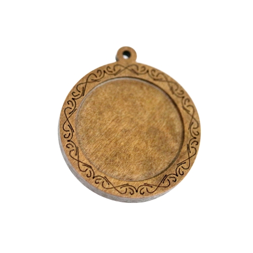 Reljeefse mustriga, puidust ripats 40mm