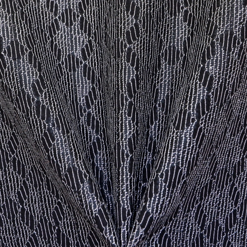 Reljeefse ornamendimustriga, paksem kostüümikangas (Flannel betickt), 136cm, 129.174