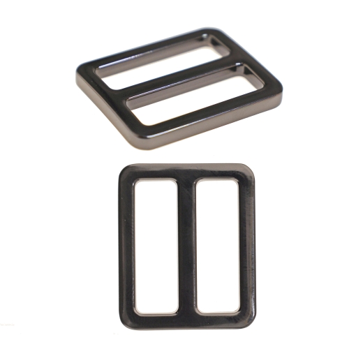 Metallist lame pinguti, suuruses 32 x 26 mm rihmale laiusega 25 mm