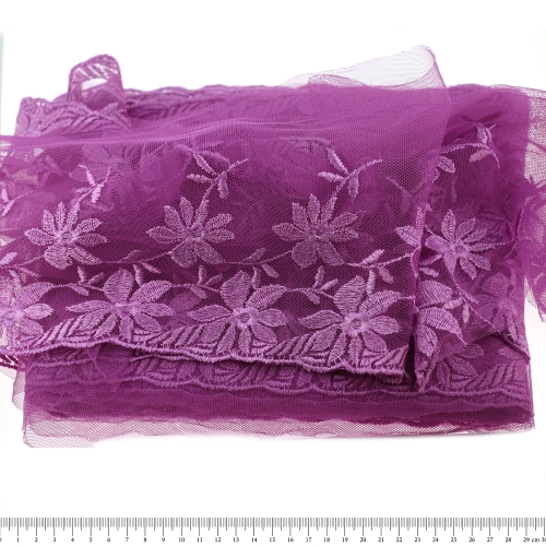 Tüllile tikitud pits 17 cm, D44-4024