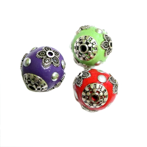 Reljeefsete lilleornamentidega Indoneesia metallpärl, 15mm