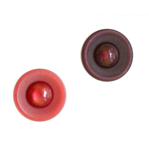 Keskelt ümar, pärlmutter, kannaga plastiknööp, 18mm, 28L