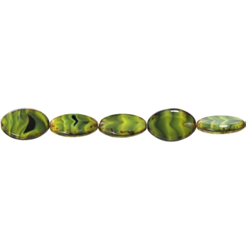 Lapik ovaalne, segatud värvidega pikuti läbistatud auguga 19x14x4mm klaashelmes 