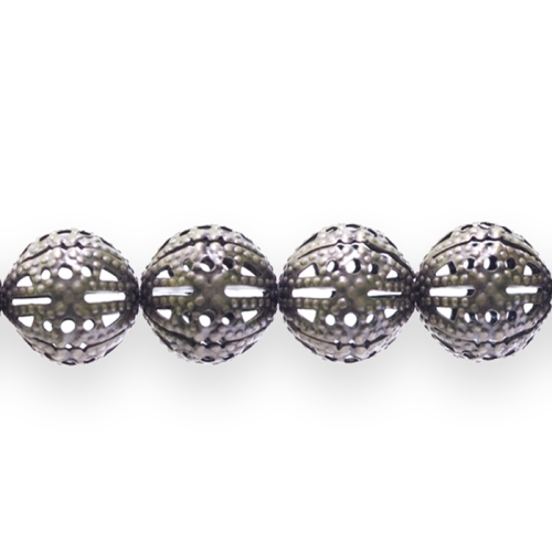 Õhuline metallhelmes, seest õõnes, pitsilise mustriga, 12mm