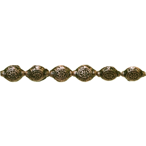 Ümarad, lapikud, antiikse reljeefse mustriga plasthelmed 12 x 10 x 5mm