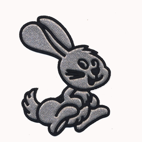 Triigitav aplikatsioon; Hõbedane jänks hüppes, 7,5 x 6 cm
