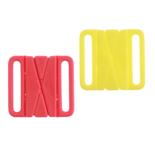 Plastikust, värviline, pannal/kinnis 35 x 35mm rihmale/paelale laiusega 25 mm