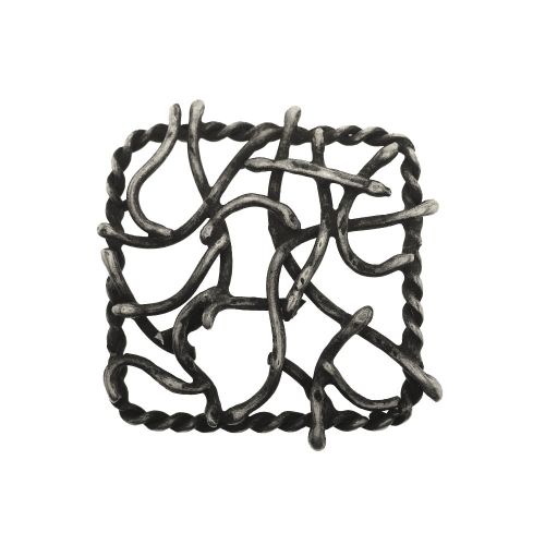 Metallist, suur reljeefse mustriga kaunistusdetail, suuruses 45x45mm