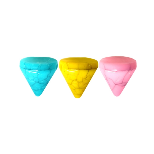Õmmeldavad, koonusekujulised, marmorilaadsed, plastikust needid 10x10mm