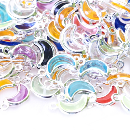 Plastikust vahedetail/riputis ühelt poolt aasaga; 10tk / Plastic Moon Charm; 10pc / 13 x 6mm