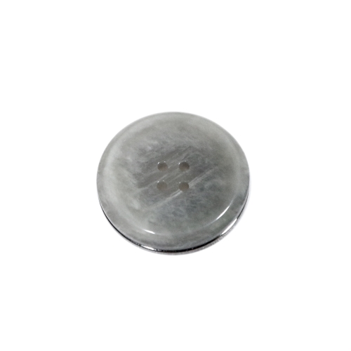 Metallist põhjaga ümar, kausjas, paksem, nelja auguga plastiknööp, 25mm, 40L