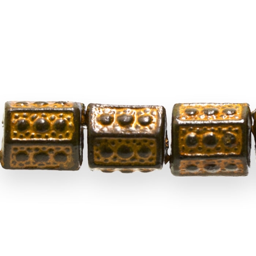 Torujas antiikse reljeefse mustriga plasthelmed 12 x 10mm