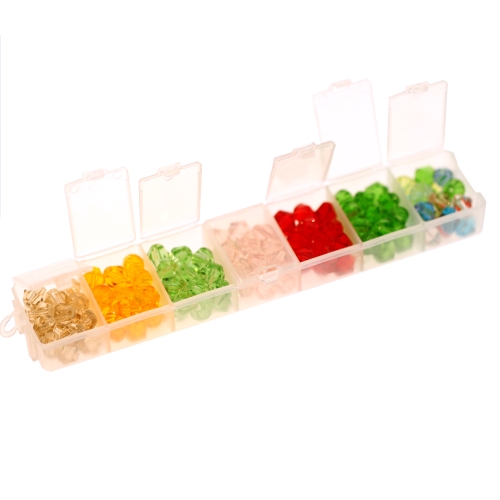 Karbike lihvitud klaaskristallist helmestest (Bicone Crystal) suuruses 8mm, karbi mõõtmed 155x30x18mm, LM38