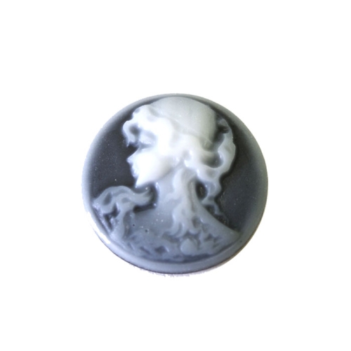 Värviline kunstvaigust kamee 19,5mm