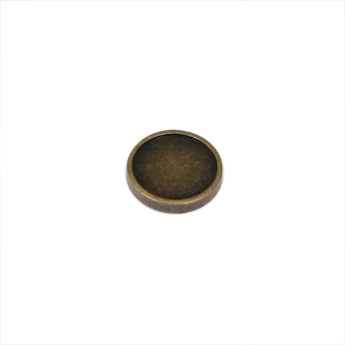 Sileda pinnaga, matt, kannaga metallnööp, 16mm, 24L