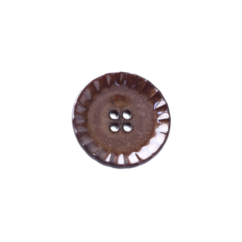 Reljeefse ääremustriga, kausjas, nelja auguga plastiknööp, 18mm, 28L