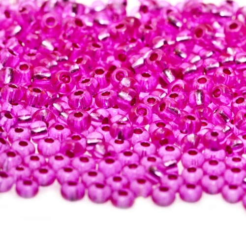 Terahelmed (seemnehelmed) hõbedase läikiva auguga, nr 5 (Ø 4,3–4,8 mm), Preciosa