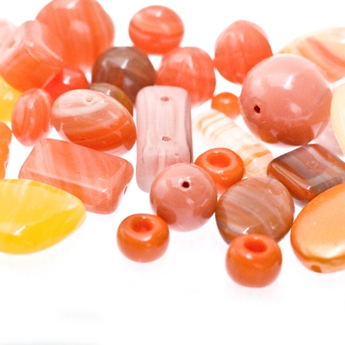 Pärlisegu oranžikates toonides eri suurusega pärlitest 5-20mm, 50/100g pakk, LL5