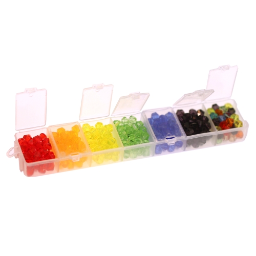 Karbike lihvitud klaaskristallist helmestest (Bicone Crystal) suuruses 6mm, karbi mõõtmed 155x30x18mm, LM3