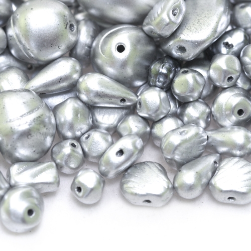 Pärlisegu Hõbedastes toonides pärlmutterkattega eri suurusega pärlitest 5-20mm, 50/100g pakk, LL80